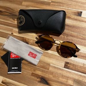 Ray-Ban like new sunglasses!